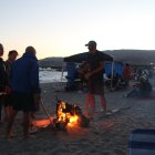 Preparando una hoguera.