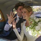 Los recién casados.