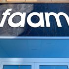 Fachada de uno de los centros de la FAAM.