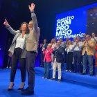 Vázquez y Moreno, en el escenario del Cervantes, esta tarde.