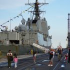 Uno de los buques. Foto de Alberto Azcue.