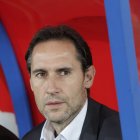 Vicente Moreno siendo entrenador del Nástic (2015-16).