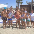 Después de los juegos de Decroly Kids, los niños han recibido regalos de Toy Planet y Papelería Carlin