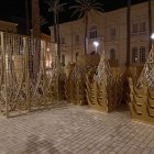 Piezas de la estructura que estará montada desde este martes en la Plaza de la Catedral.