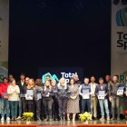 Los galardonados posan en Tabernas.