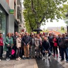 Foto de familia de uno de los grupos de almerienses presentes en la concentración de la calle Ferraz.