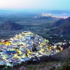 Mojácar es conocido por sus casas blancas, calles empedradas y vistas espectaculares.