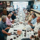 Un instante durante el desarrollo de la cata a ciegas.