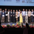 Foto de familia del evento.