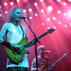 Robe Iniesta, en uno de los momentos del concierto.