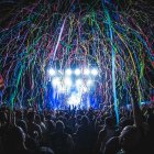 Uno de los instantes durante el concierto de La Pegatina.