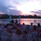 El atardecer en la Laguna de Vera Playa.