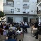 La Plaza de la Constitución celebró la fiesta de disfraces de los Santos.