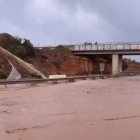 Un tramo de la A-7 inundado.