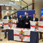 Reparto de banderas en la Diputación Provincial de Almería.