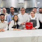 José Álvarez y el equipo de La Costa han revalidado la Estrella Michelin almeriense.