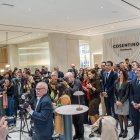 Autoridades y público en general en la inauguración del Cosentino City de Almería.