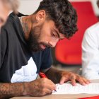 Samú Costa firmó un gran contrato en Palma de Mallorca.