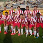 Adri Castellano, segundo agachado de izquierda a derecha en un gran Almería B.