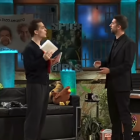 Pedro Alonso y David Broncano, con los libros del almeriense Paco Bezerra.