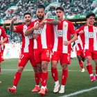 Luis Suárez abrió el camino de la victoria desde el punto de penalti, logrando el gol 17 en su cuenta particular.