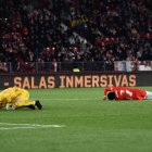 El Almería se estrelló contra el portero del Huesca.