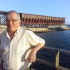 Juan Antonio Román en una de sus últimas imágenes junto al cable ingés.