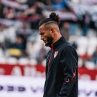 El delantero colombiano, pensativo en el Carlos Belmonte de Albacete.