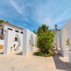 El pueblo almeriense lleno de arte urbano y miradores que enamoran.