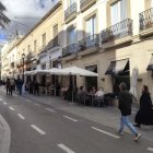 La calle Jovellanos una tarde durante la Navidad.
