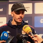 Ximo Navarro atiende a la prensa tras ganar en Eibar.