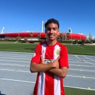 El MVP del partido junto a René Pérez.