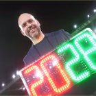 El Racing le ha dado tres años a su entrenador para consolidar el proyecto.