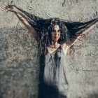 La bailaora almeriense Rocío Garrido, en una imagen de 'De vidas'.