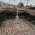 Vista aérea de la pavimentación de la Plaza Vieja