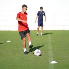 El jugador vasco nada más llegar a Almería se puso a entrenar.