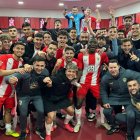 Mohamed El Assy bajó al vestuario para celebrar el triunfo por 4-1 ante el Real Zaragoza en el Mediterráneo.