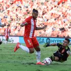 Luis Suárez se convierte en la gran amenaza para un Burgos que lleva tres jornadas seguidas sin encajar gol.