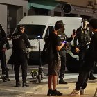 Control de patinetes eléctricos este pasado sábado en el Paseo Marítimo.