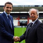 Alejandro Pérez y Cliff Crown, en el Estadio Romano José Fouto.