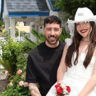 Inés Hernand y su novio en su boda en Las Vegas.