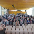 Asistentes al acto sobre el AVE de la Cámara de Comercio en la sede de Cajamar en el PITA.