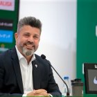 El presidente, Christian Bragarnik, apuesta por el entrenador vasco.