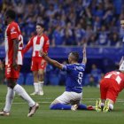 El Almería cierra la temporada empatando en Oviedo y quedándose fuera de la final del Play Off a Primera.