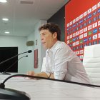 Rubi ha vendido su 'libro' en una rueda de prensa con mensaje.