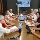 Autoridades reunidas de urgencia ante este hallazgo.