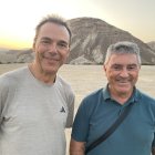 Manuel Guerrero junto al autor de la entrevista Antonio Hermosa en el desierto de Tabernas
