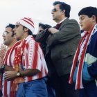 Guillermo Blanes viendo al Almería en Segunda junto a los aficionados.