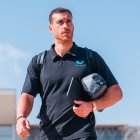 Fernando Martínez ya es todo un referente para los aficionados del Almería y también para sus propios compañeros de vestuario.