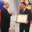 Paulino Granero en su etapa con la selección de Rusia distinguido por Vladímir Putin.